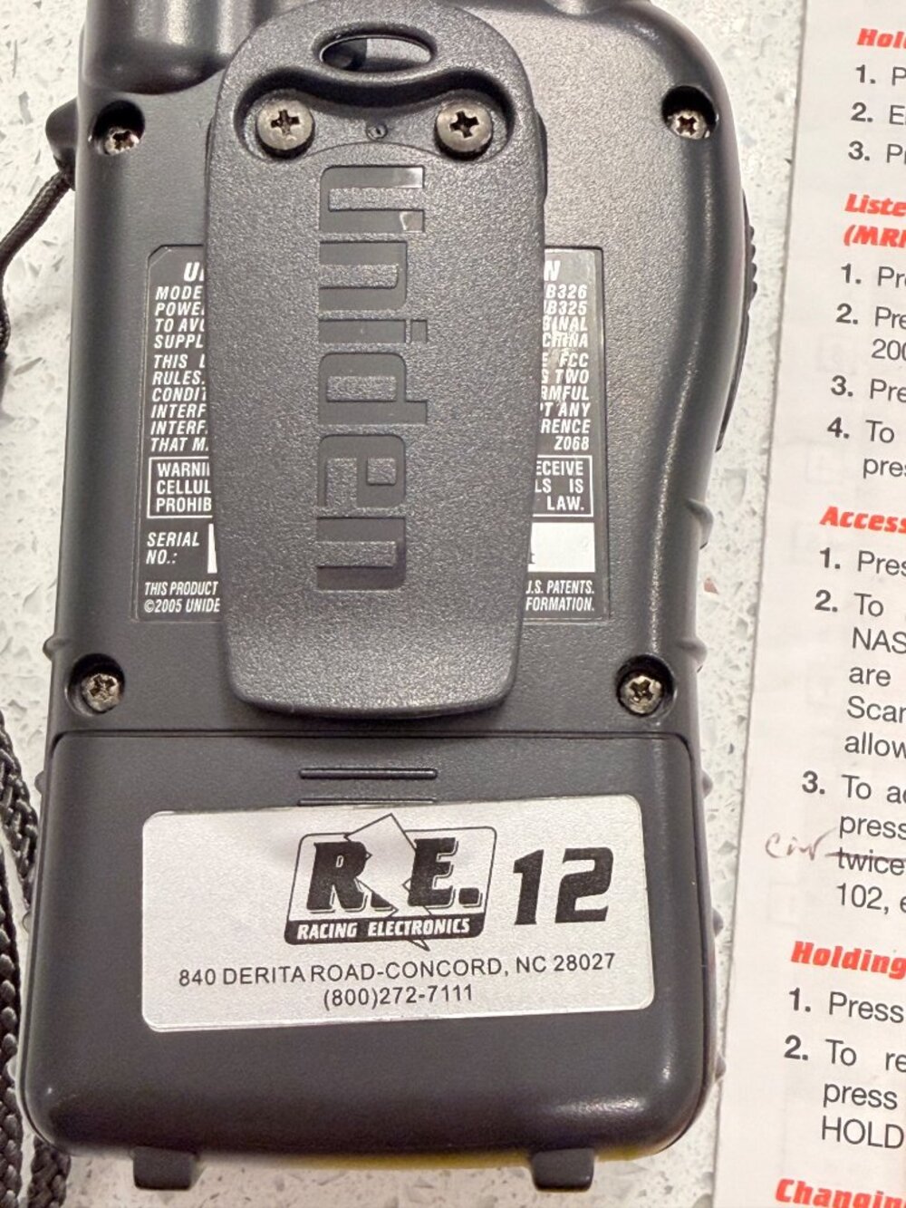 Uniden SC230 NASCAR Racing Scanner With Accessories & Manuals - Picture 6 of 8
